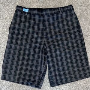 Nike Tiger Woods Metal Tab TW flat front style plaid check Golf shorts 34 men’s